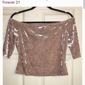 Forever 21 F21 blush pink Crushed Velvet off the shoulder top blouse size medium